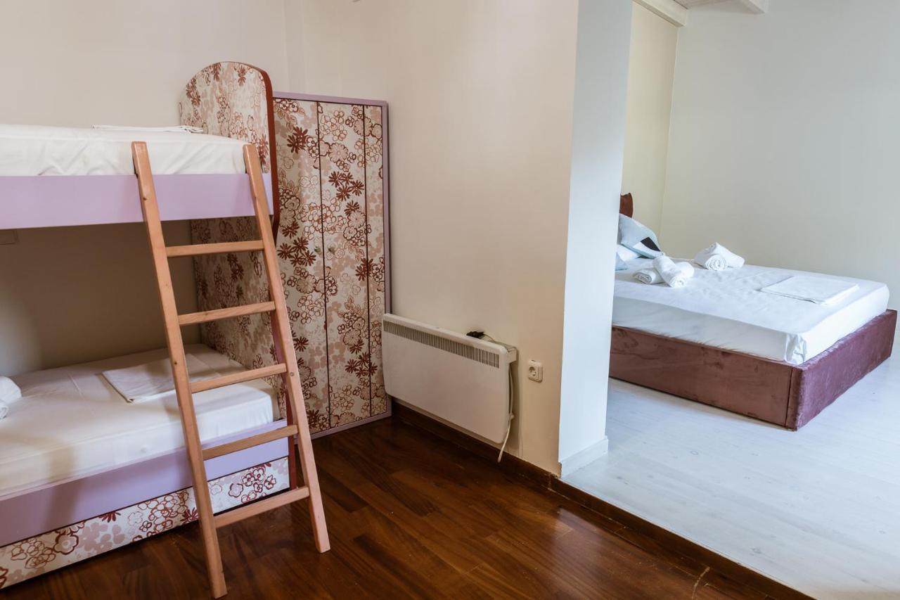 Cactus Maisonette Near Airport Villa Pórto Ráfti Eksteriør billede